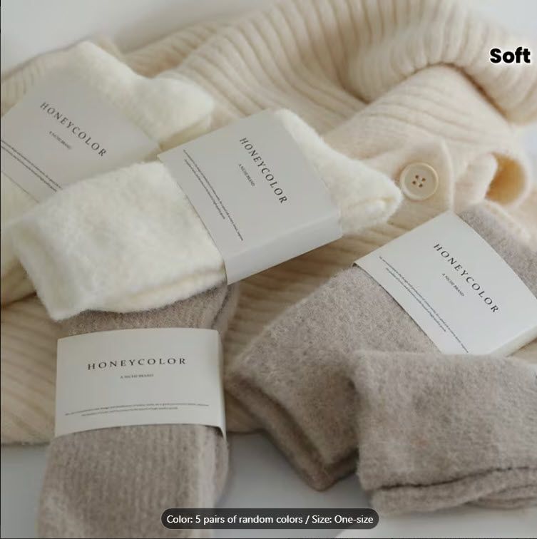 EMBROIDERED SOCKS 1 PC