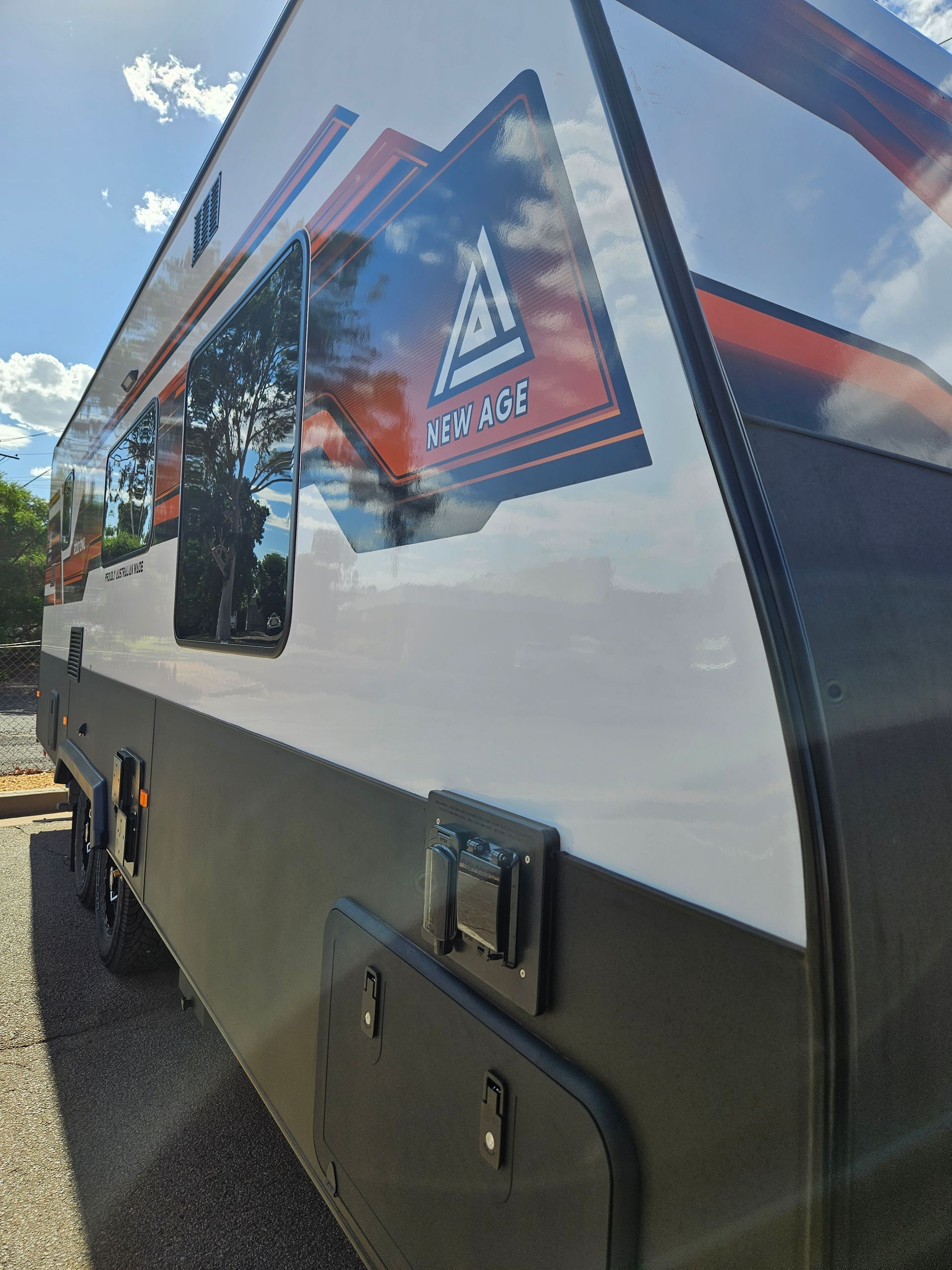 2026 New Age Road Owl RO21BE Family