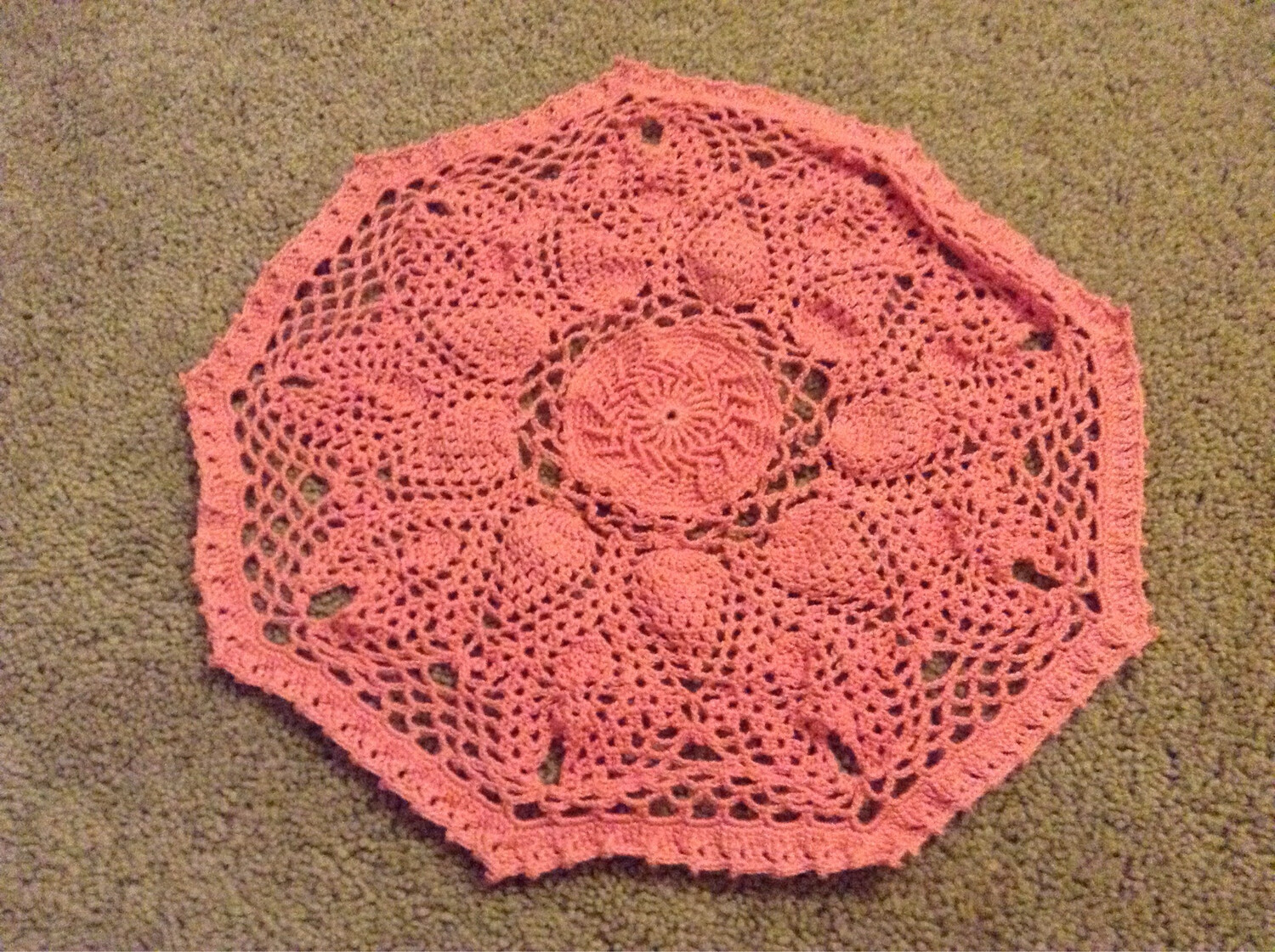 8” Coral Elegant Pineapple Doily