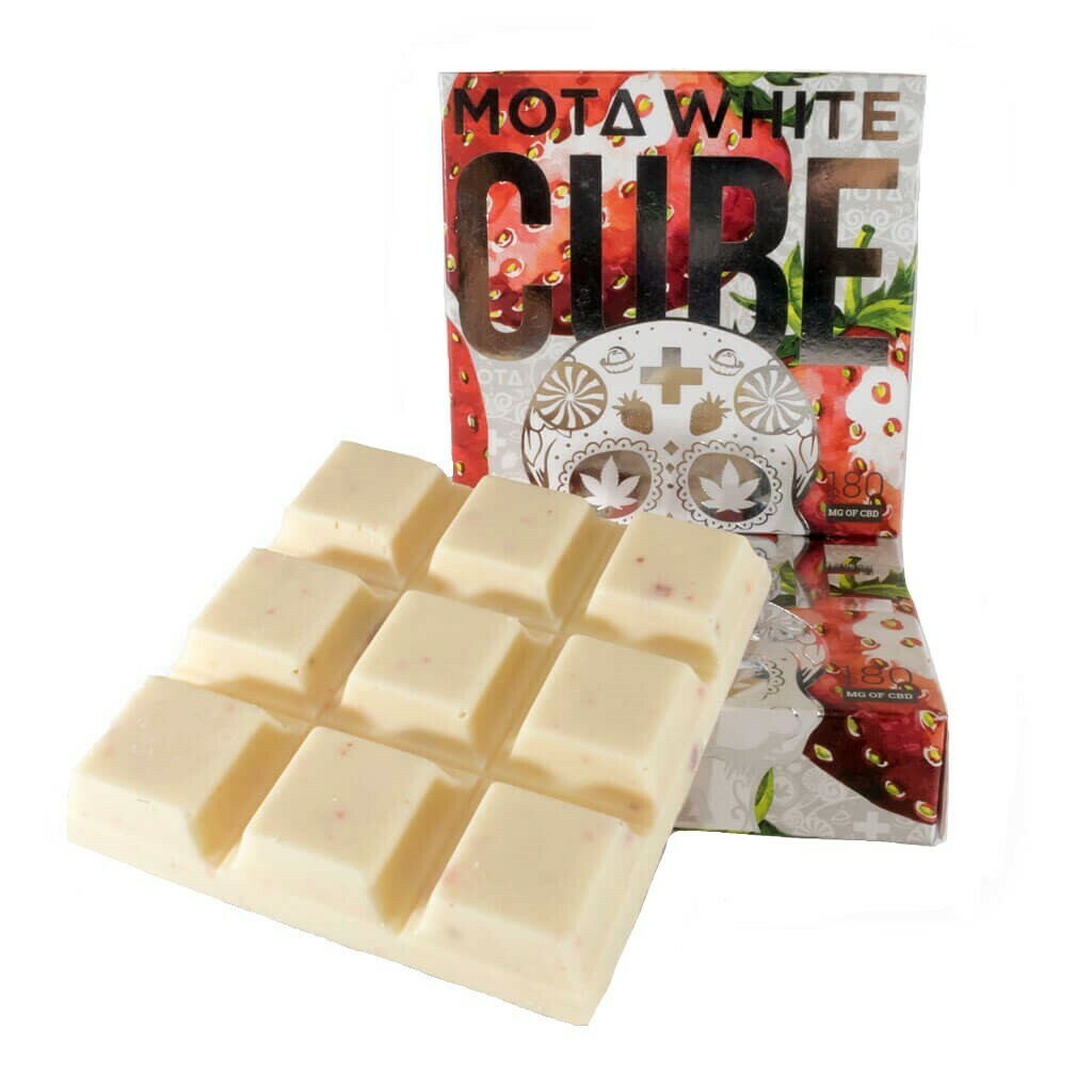(180mg CBD) Strawberrys & Cream Chocolate By Mota