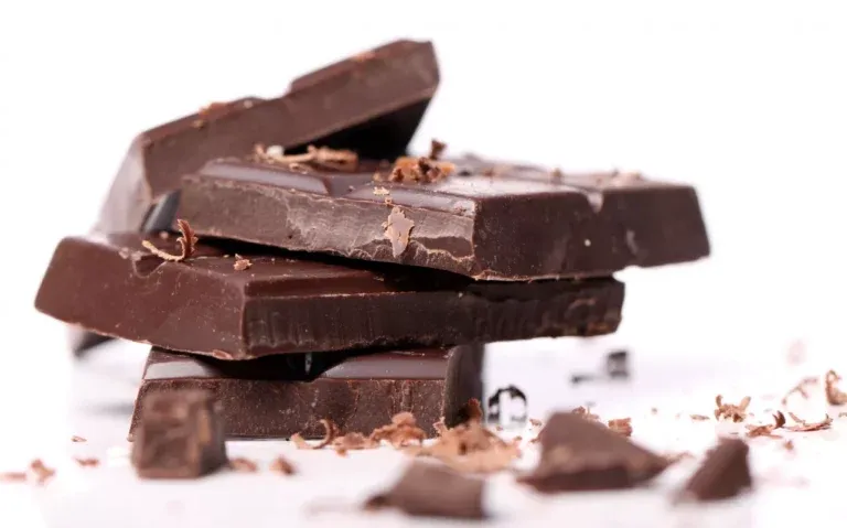 (640mg CBD/360mg CBN) (Sweet Dreams) Sugar Free Vegan Dark Chocolate By Now+Then