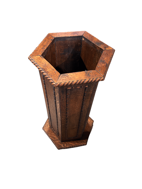 E128 - Oak Hexagonal Stand