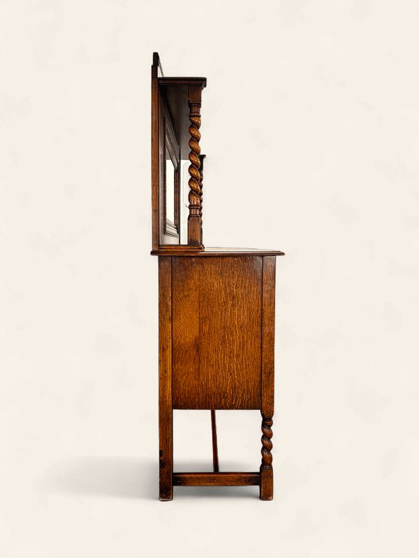 E87 - Sideboard with Mirror Top