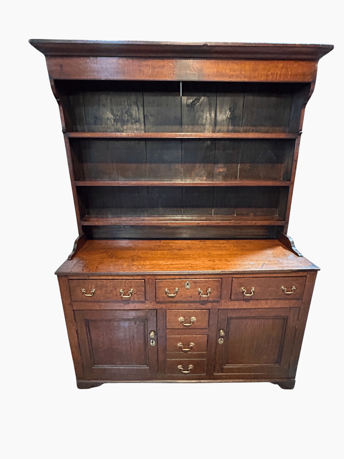 E37 - Welsh Cupboard