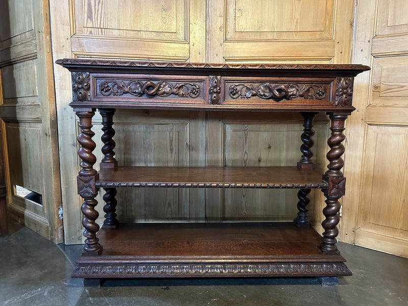 Oak Server with carved elements
