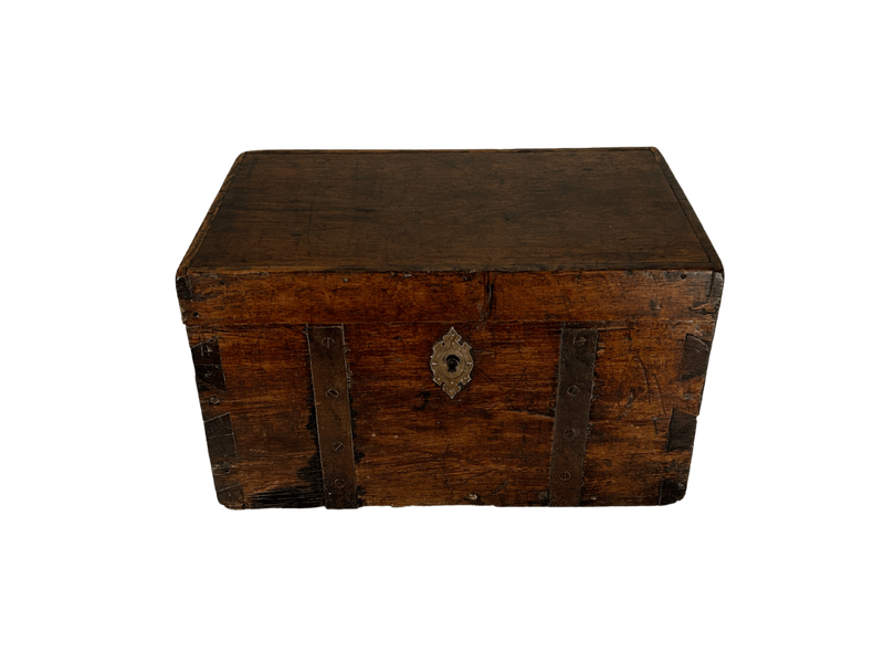 Handsome Antique Small Oak Chest