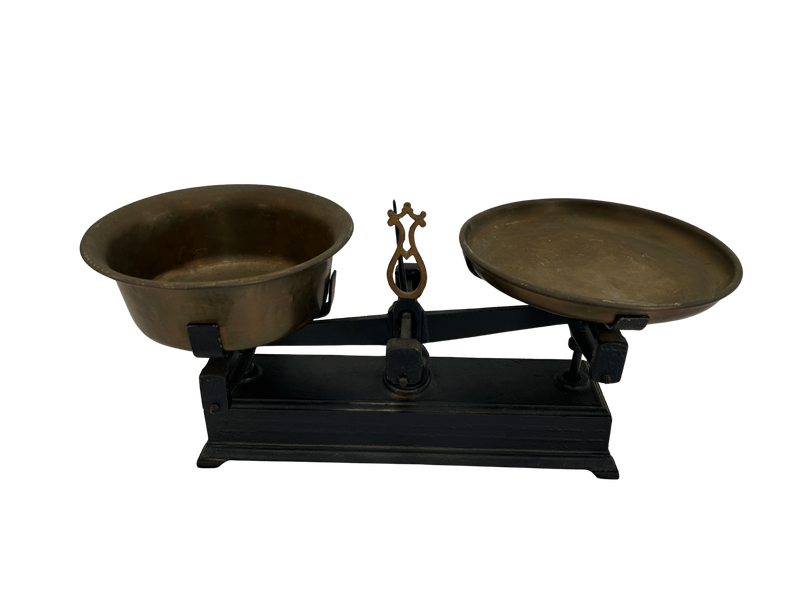 Antique Grocer's Scale