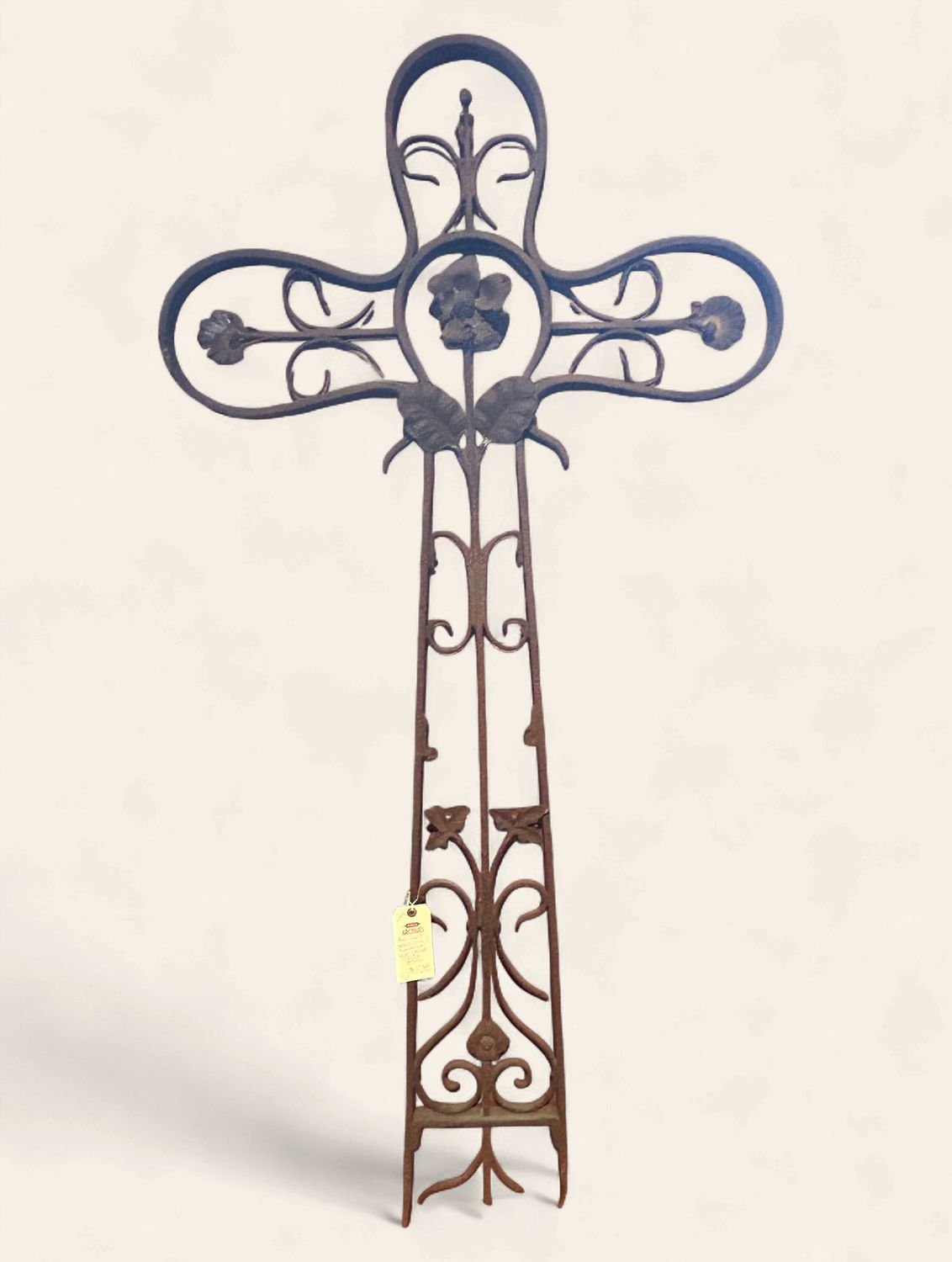 O2 - Oversized Rustic Cross Circa 1850s