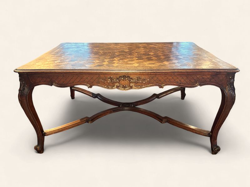 O24 - French Parquet Top Table