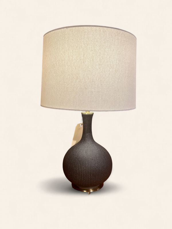 Ribbed Matte Table Lamp - UT
