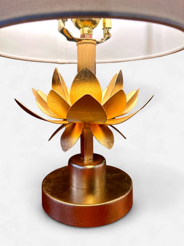 Flourish Mini Table Lamp - OWD