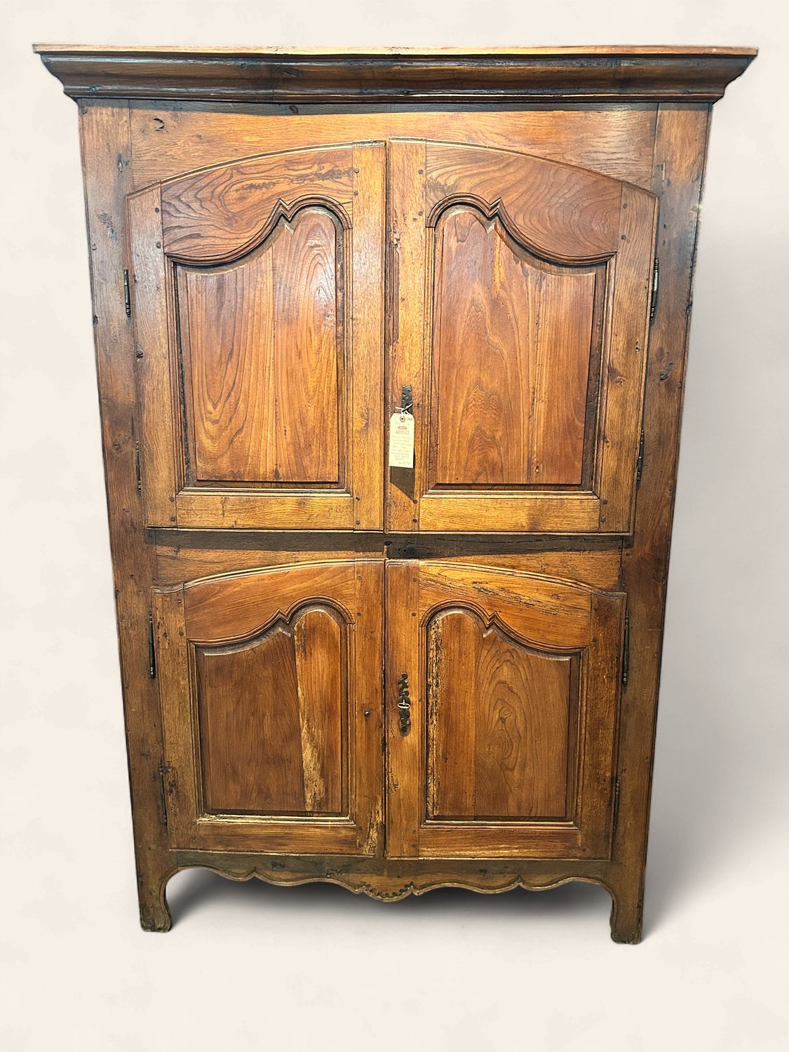 O68 - French Provincial Louis XV Style armoire deux corps - often used for linen/wardrobe, circa early 1800s
