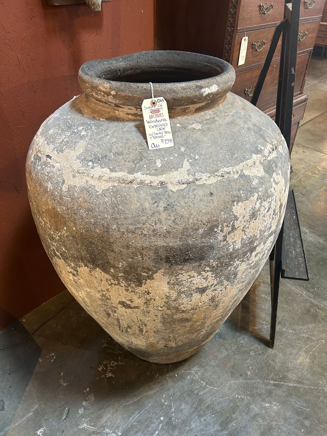 O65 - Wonderful Oversized Gorgeous Urn with lovely texture and Patina