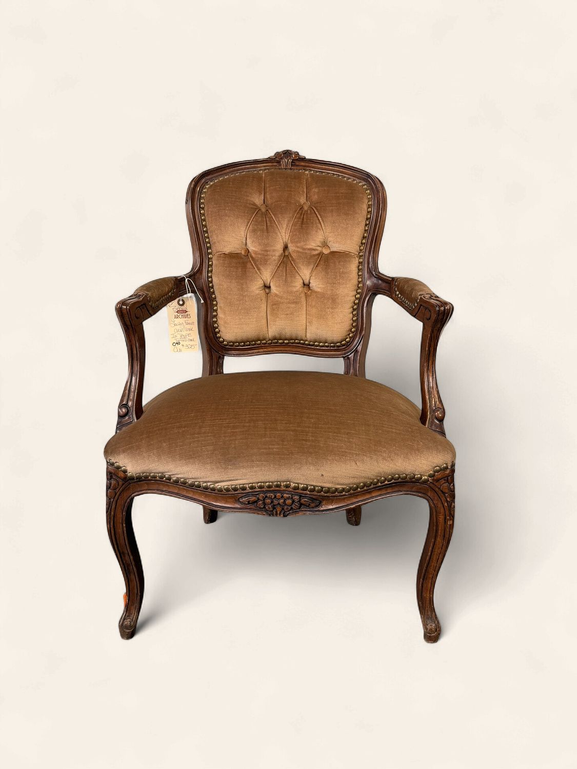 O90 - Lovely French Arm Chair in taupe velvet tufted back