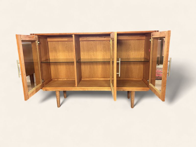 S52 - Modern Danish MCM 3 Door glass cupboard with interior + cool hardware