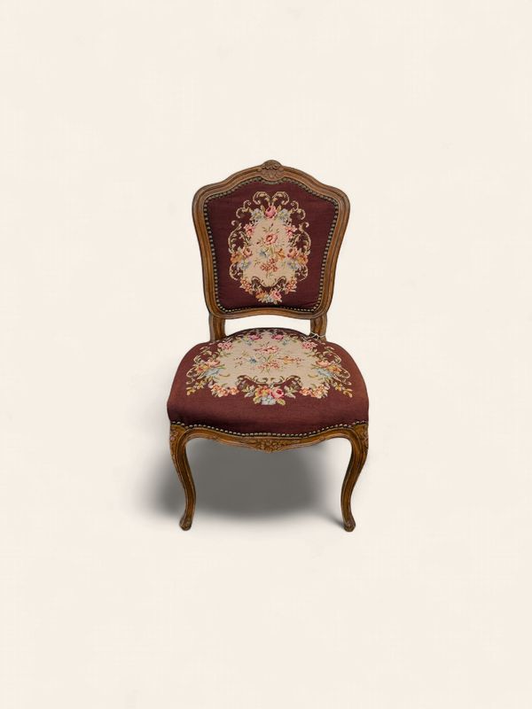O45 - French Provincial Accent Cahir