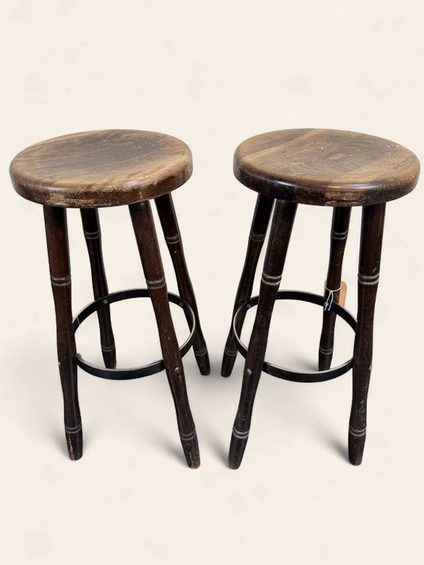 E122 - Pair of tall wooden top bar stools