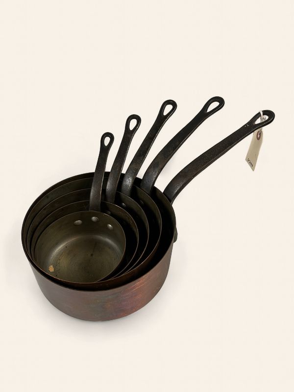 P288 - Set 5 Copper Sauce Pans