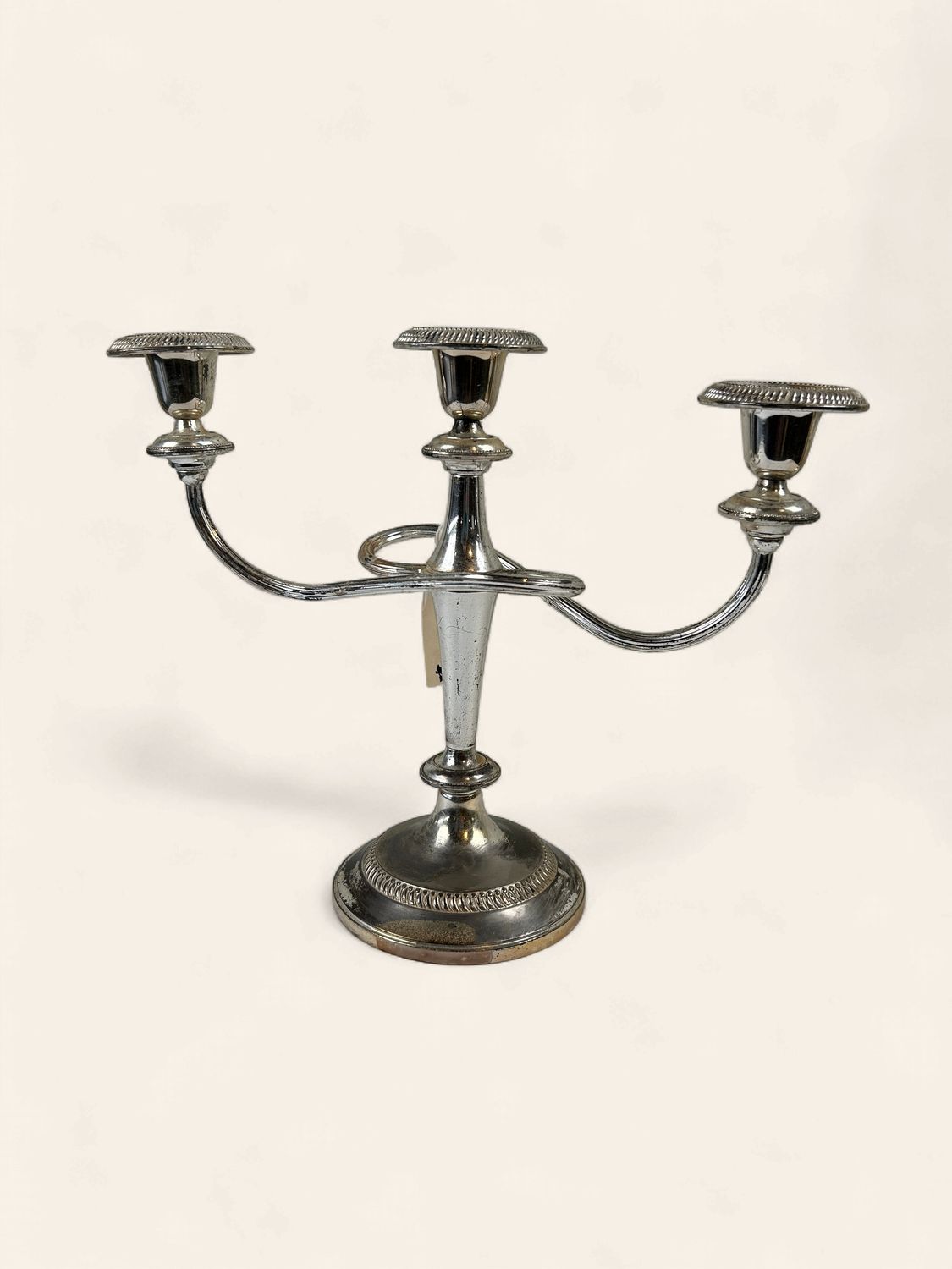 P294 - 3 Candle Holder