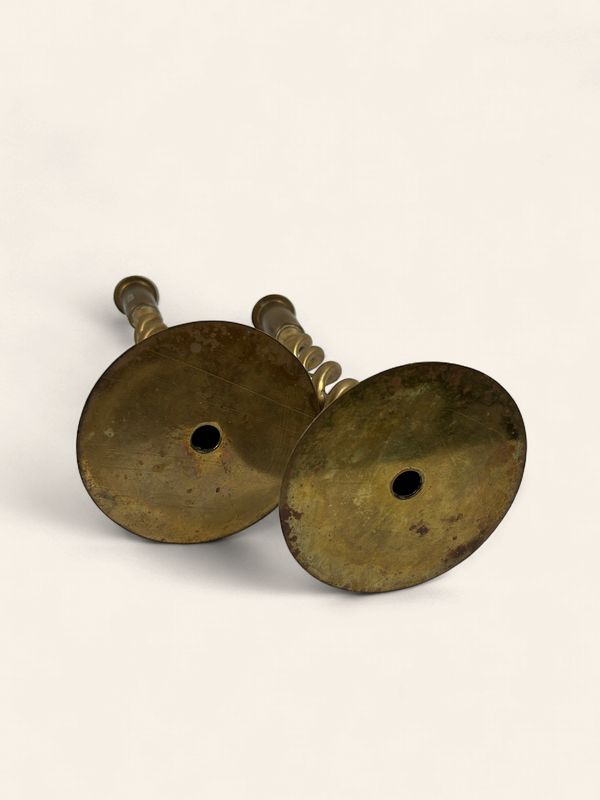 P298 - Pair Brass Candlesticks