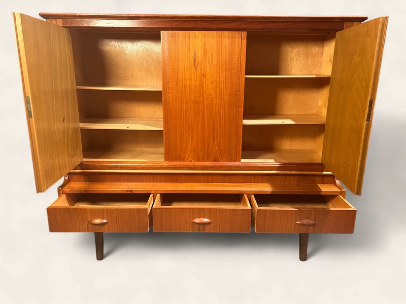 S60 - Beautiful Danish teak mid century highboard. Great storage, lovely patina. Circa 1970s 60" L x 18" W x 49" H