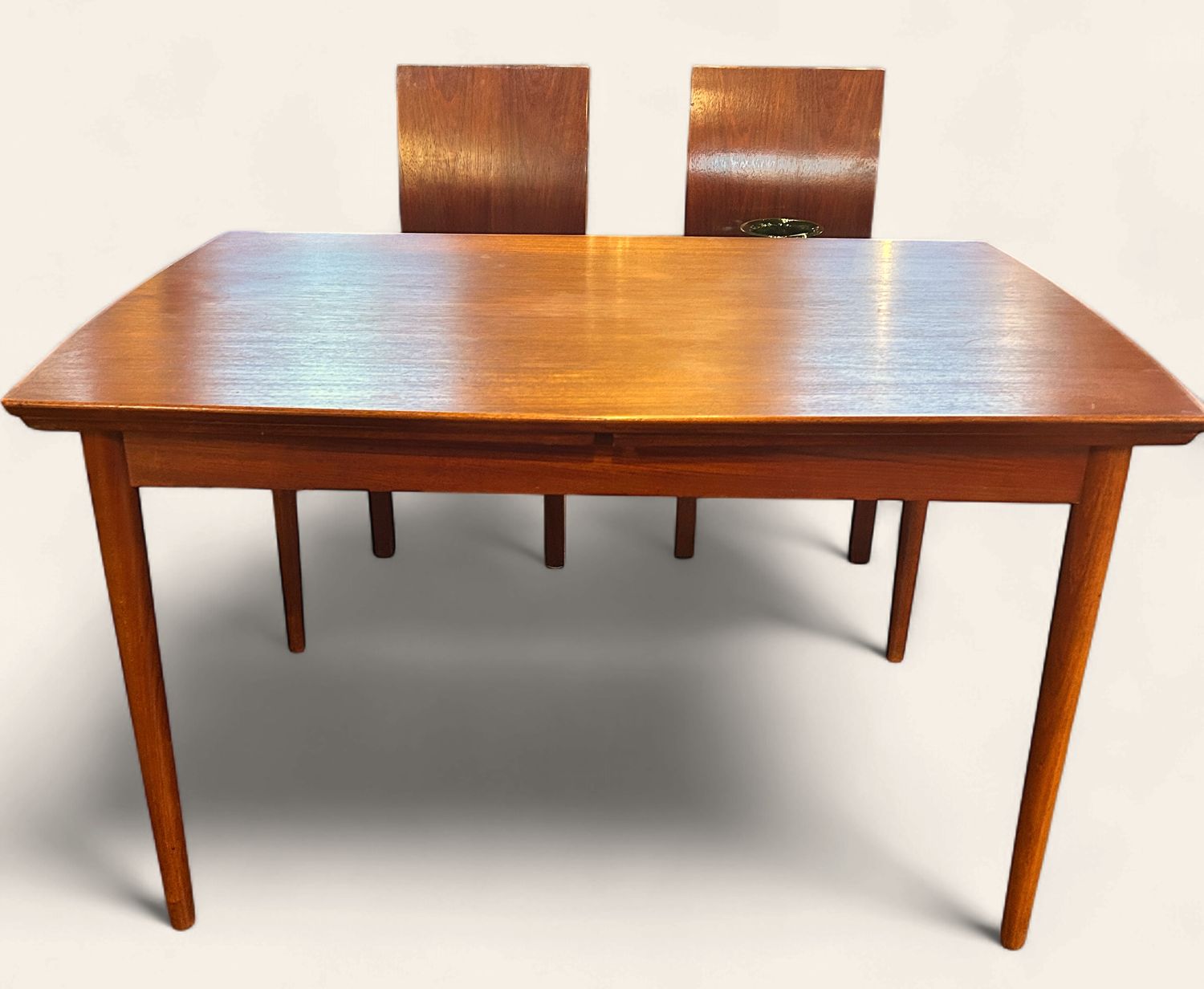 S63 - Danish MCM Draw Leaf Table