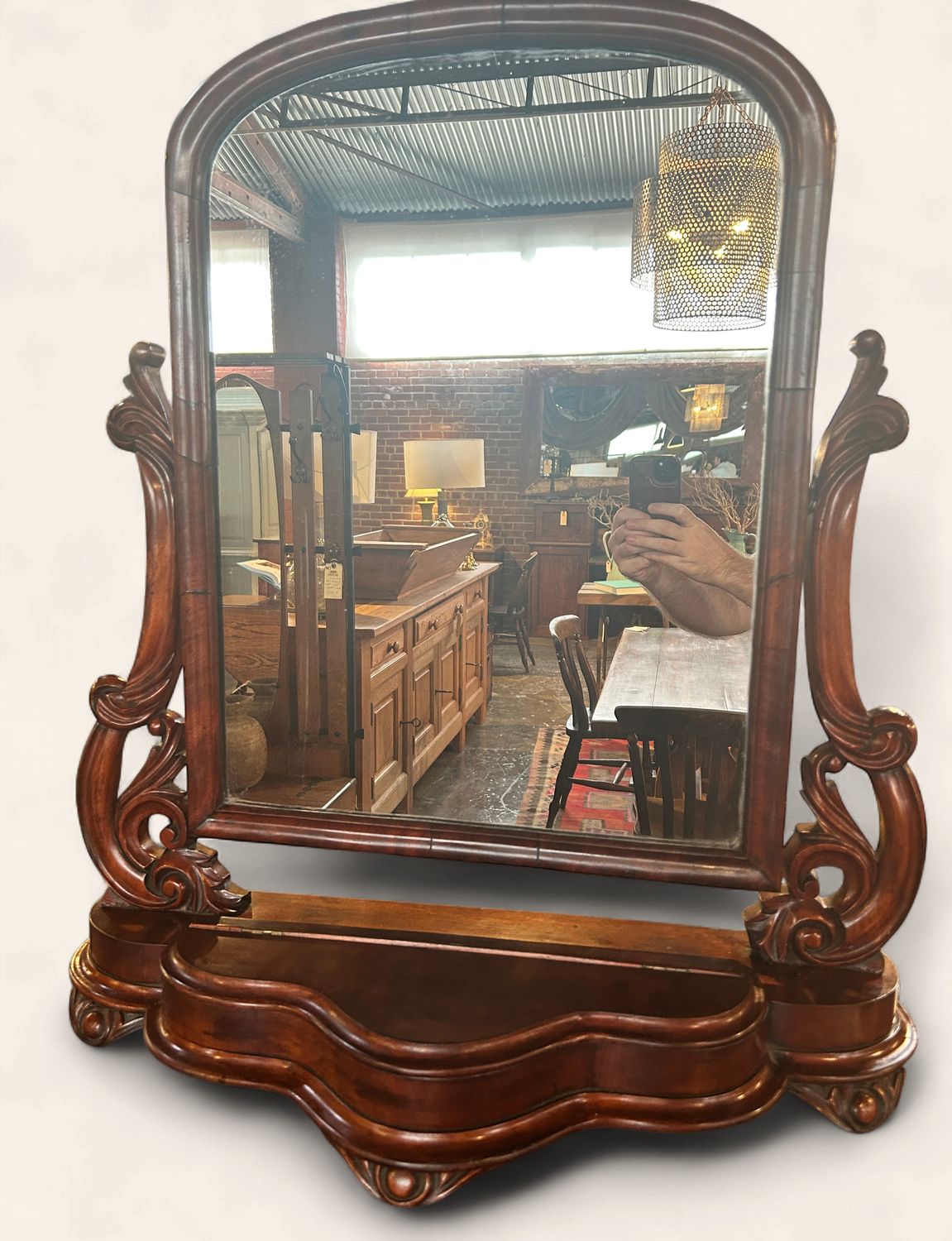 E158 - Nice Victorian mahogany shaving mirror with tray