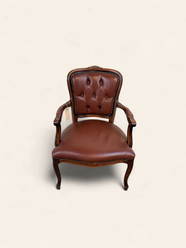 O173 - Nicely curated reproduction of french arm chair in french provincial