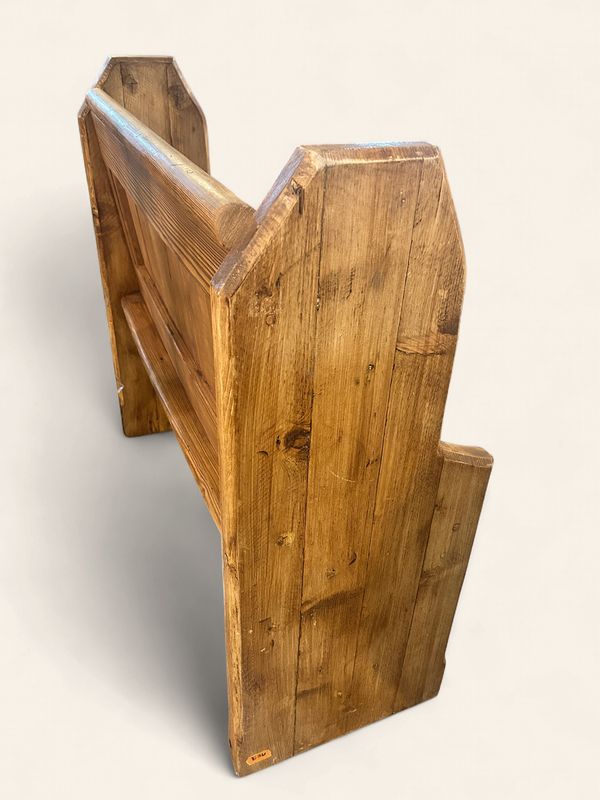 E36 - English Pine Antique Church Pew