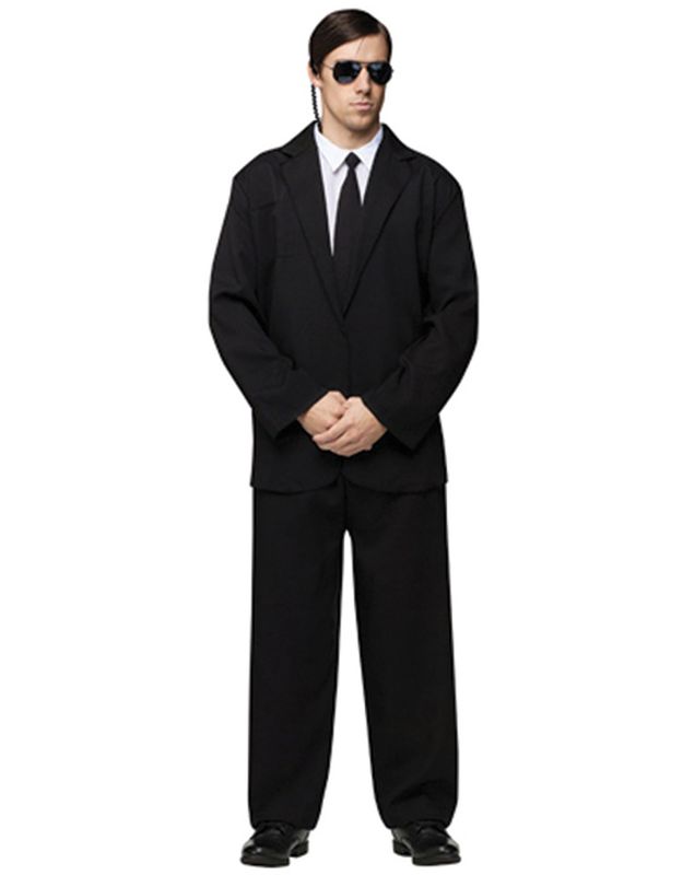 BLACK SUIT