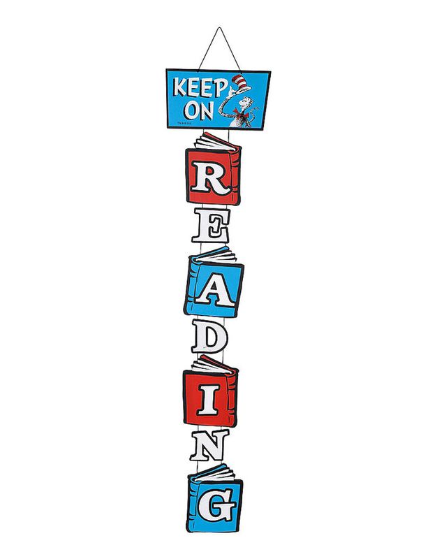 HANGING SIGN DR. SEUSS