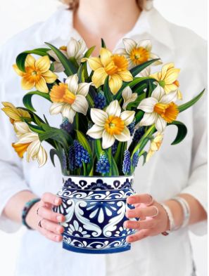 English Daffodils Pop Up Flower Bouquet