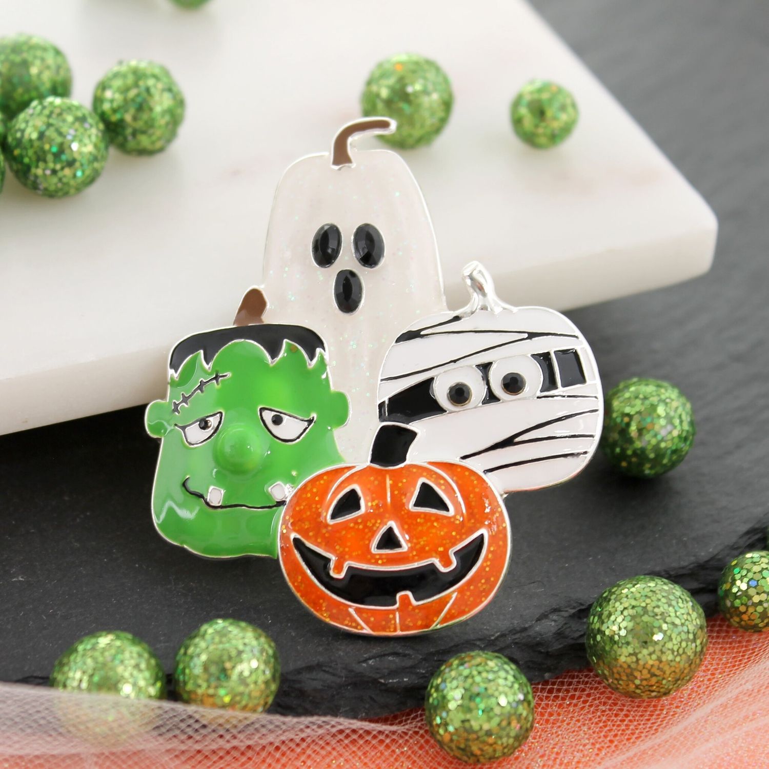 HALLOWEEN GANG PIN/PENDANT
