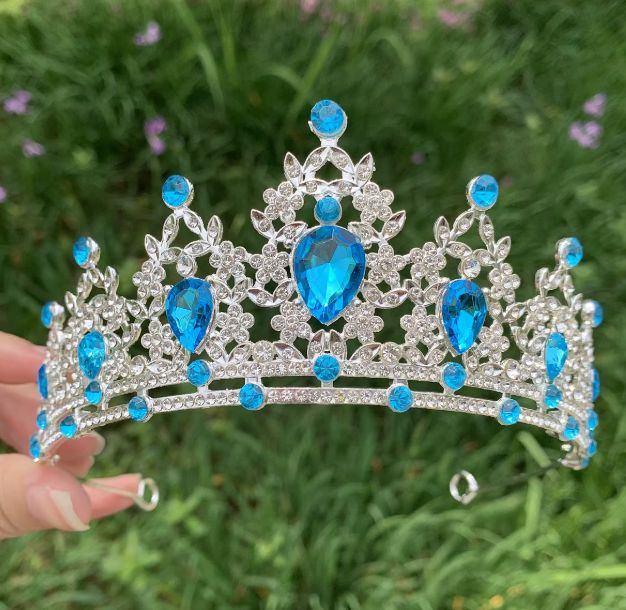 SILVER TIARA WITH LAKE BLUE STONES