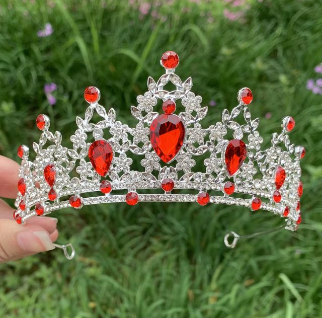 SILVER TIARA WITH RED STONES