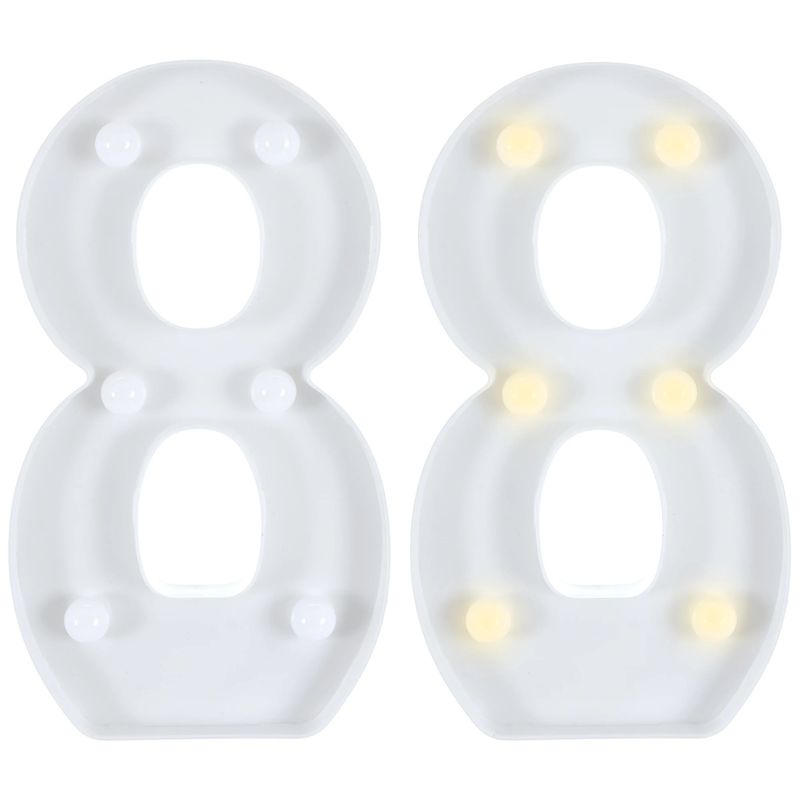 Light-Up Standing Number - 8