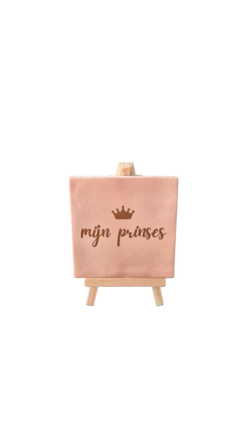 Tegeltjes in verschillende kleuren en teksten