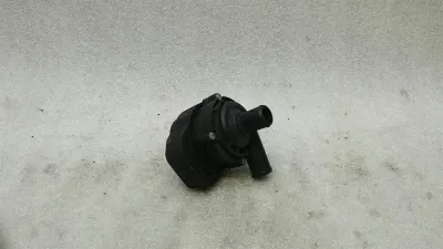Mercedes SLK R171 additional cooling pump A1718350064 coolant pump SLK200