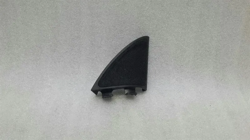 Mercedes E Class W213 Front Right Tweeter A2137271000 Speaker Front Right