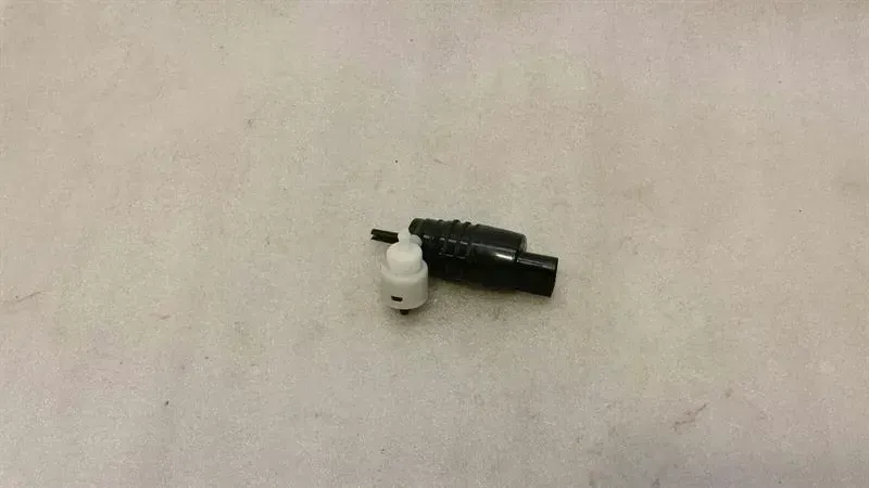 Mini Cooper F56 F45 G31 Washer Fluid Pump 7388349 Washer Water Pump
