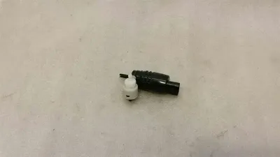 Mini Cooper F56 F45 G31 Washer Fluid Pump 7388349 Washer Water Pump