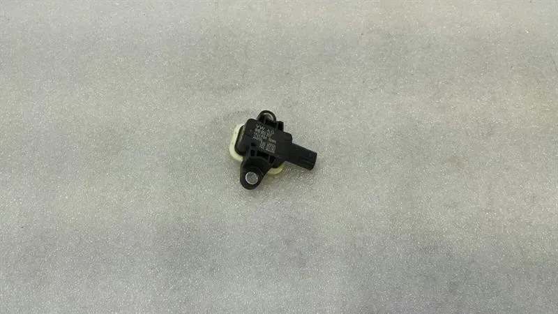 Porsche Macan 95B crash sensor 4H0955557 impact sensor SRS-