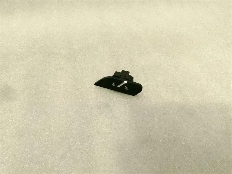 Porsche Macan 95B Right Door Lock Switch 95B962126B Door Lock Right Switch