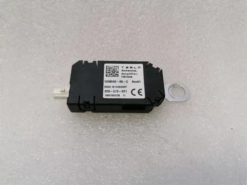 Tesla Model 3 Aerial / Antenna 1098046-00-C Antenna