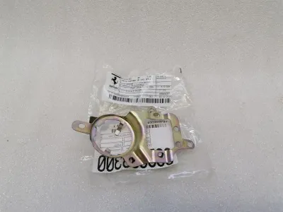 Ferrari 458 F142 Spider Holder Bracket 82888300 Holder Carrier New New