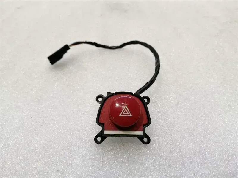 Maserati Quattroporte M139 hazard switch 197803 switch hazard warning system