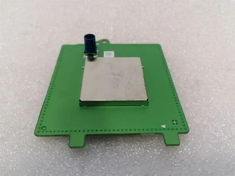 Tesla Model 3 Standard Range Aerial / Antenna 1079734-00-C Antenna