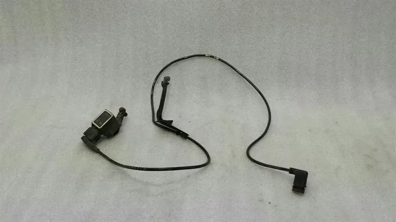 Mercedes E Class W211 level controller A0105427717 level controller mop