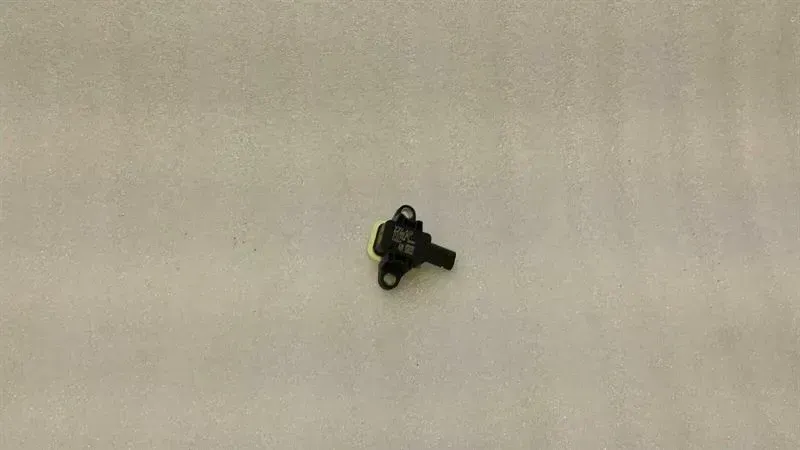 Audi A7 4G Crash Sensor 4H0955557 Impact Sensor