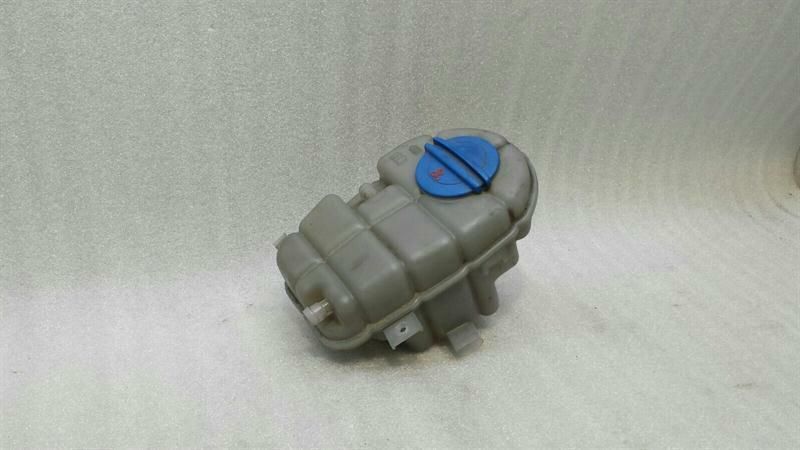 Audi A7 4G Expansion Tank 4G0121403D Expansion Tank Coolant 3.0 TDI